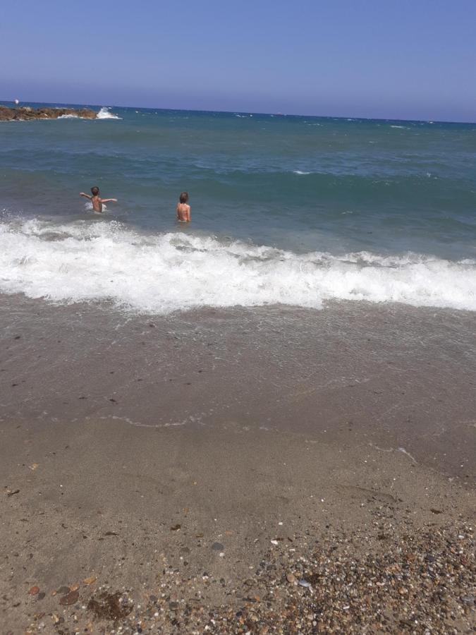 Au Soleil De La Grande Bleue Villa Sainte-Marie-la-Mer Eksteriør bilde